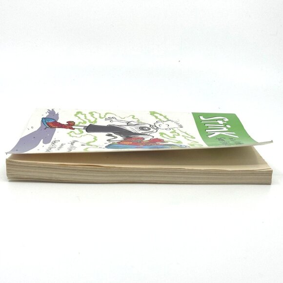 Stink and the Worlds Worst Super-Stinky Sneakers, Paperback by McDonald, Megan - Picture 4 of 8